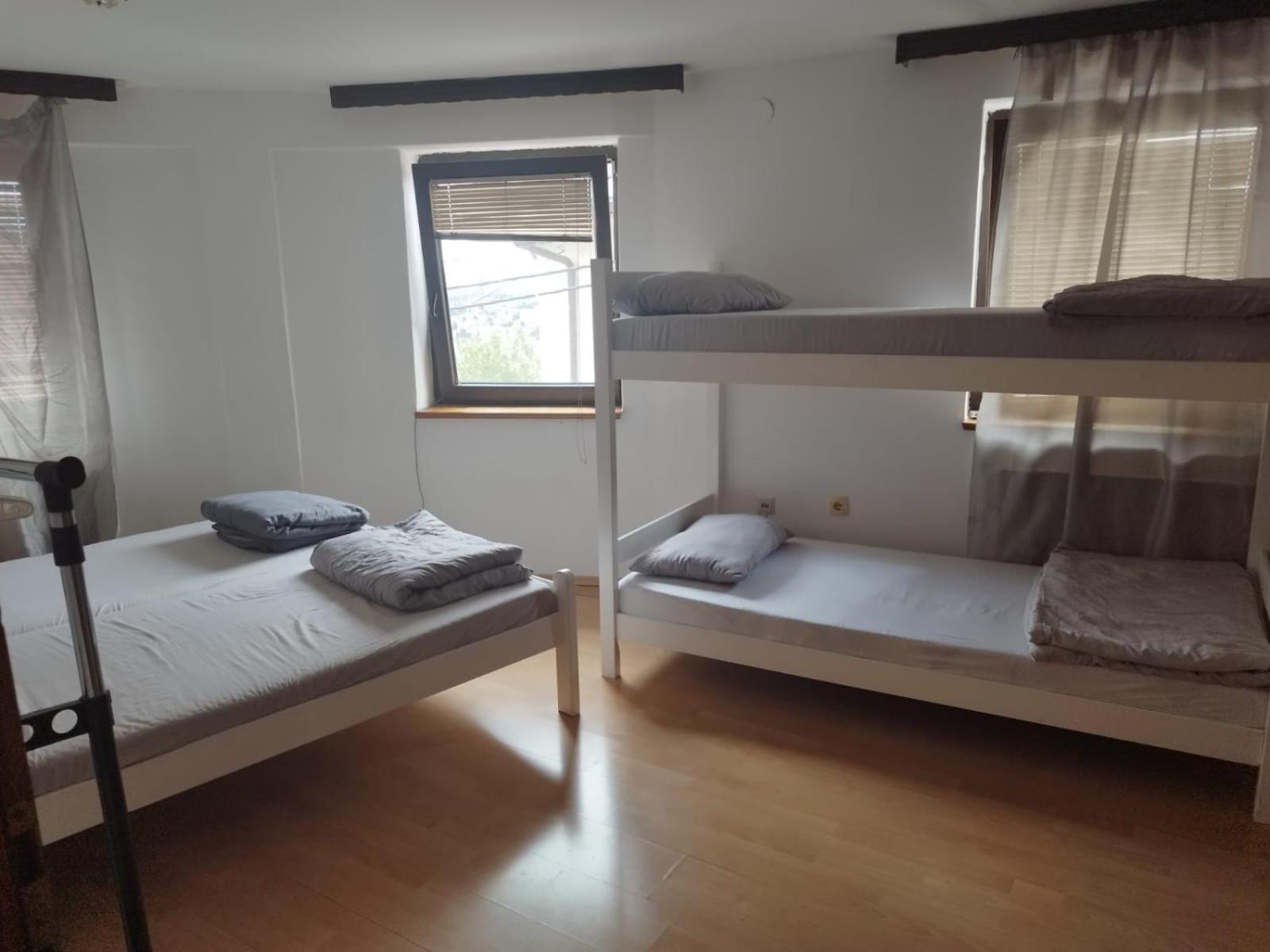 Budget Rooms Vratnik - Amazing Views Sarajevo Exterior photo