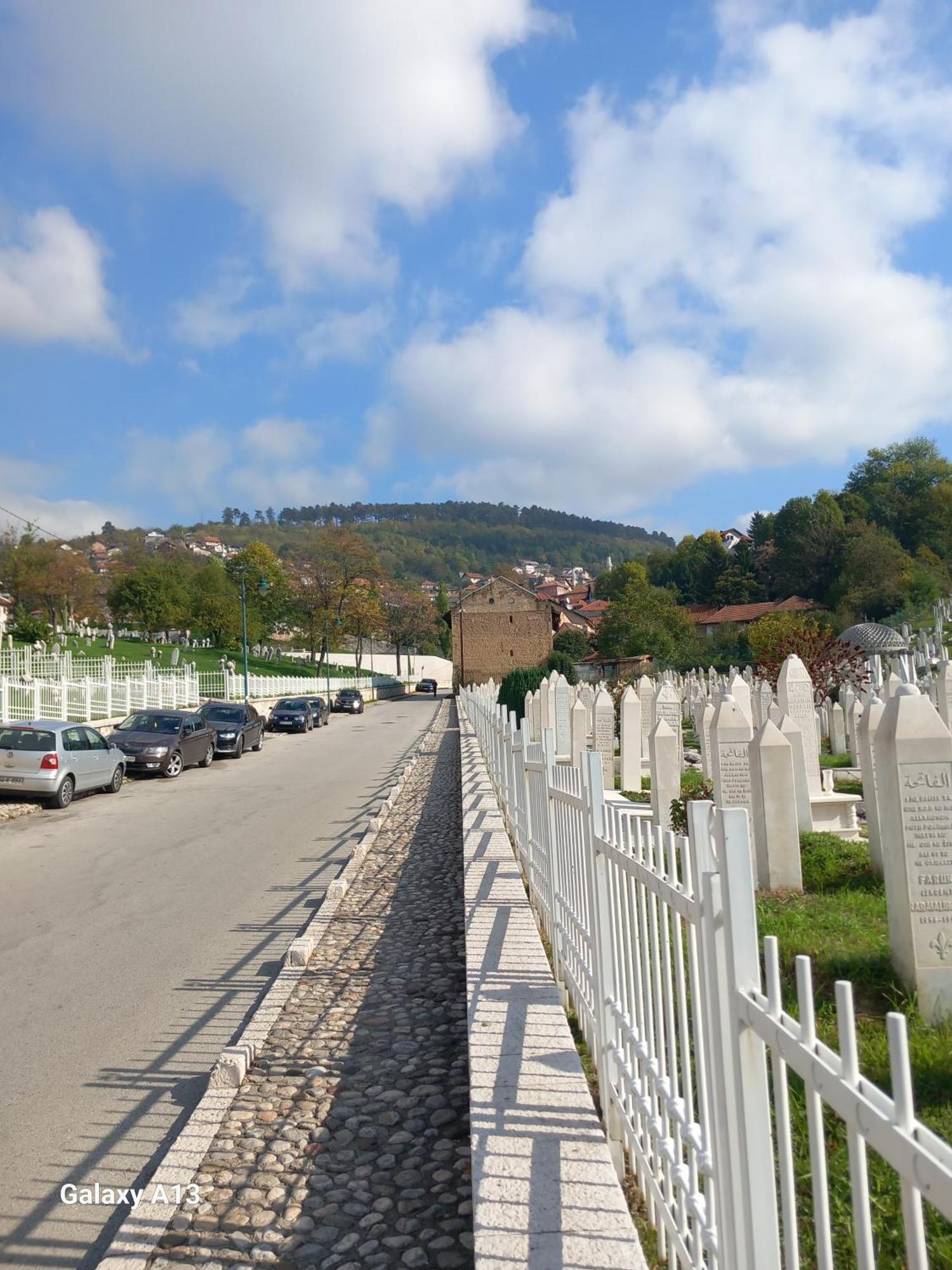Budget Rooms Vratnik - Amazing Views Sarajevo Exterior photo