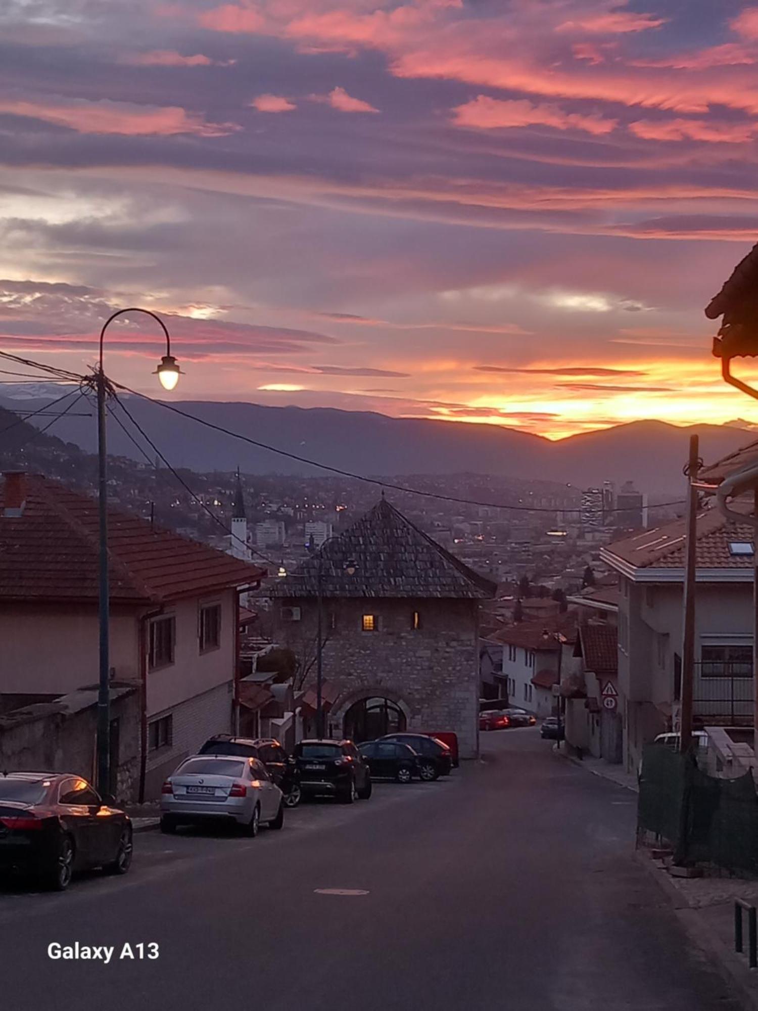 Budget Rooms Vratnik - Amazing Views Sarajevo Exterior photo
