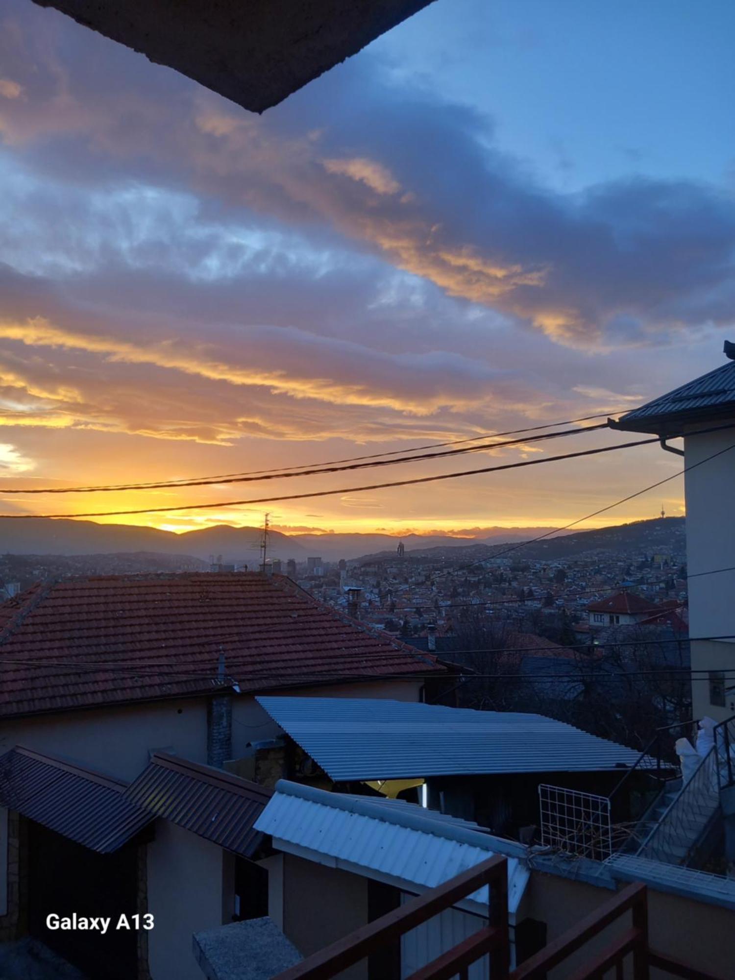 Budget Rooms Vratnik - Amazing Views Sarajevo Exterior photo